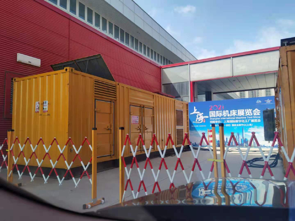 新田发电车出租-发电机无电压或电压太低怎么办？